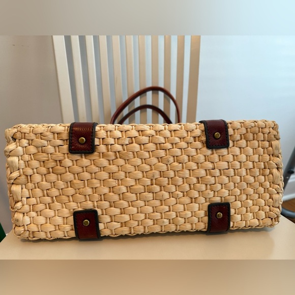 Fossil Leather Straw Basket Large Handbag - Picture 8 of 10